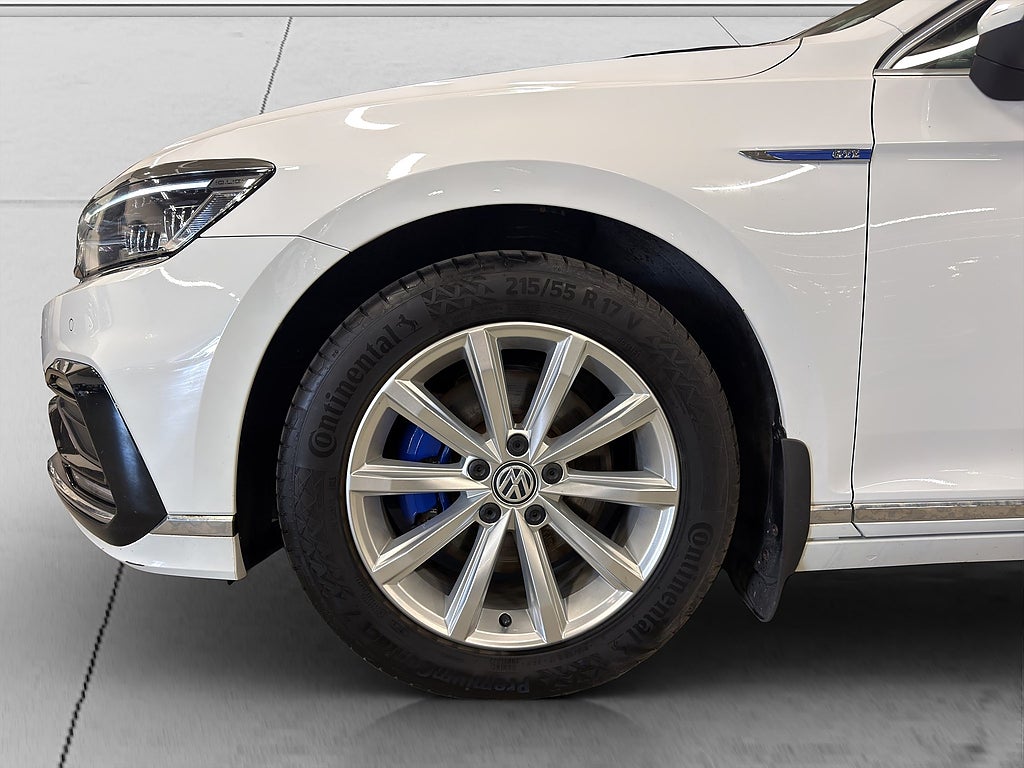 Volkswagen Passat Sportscombi GTE, 1 BRUKARE, Värmare, Drag, FR 2,99%