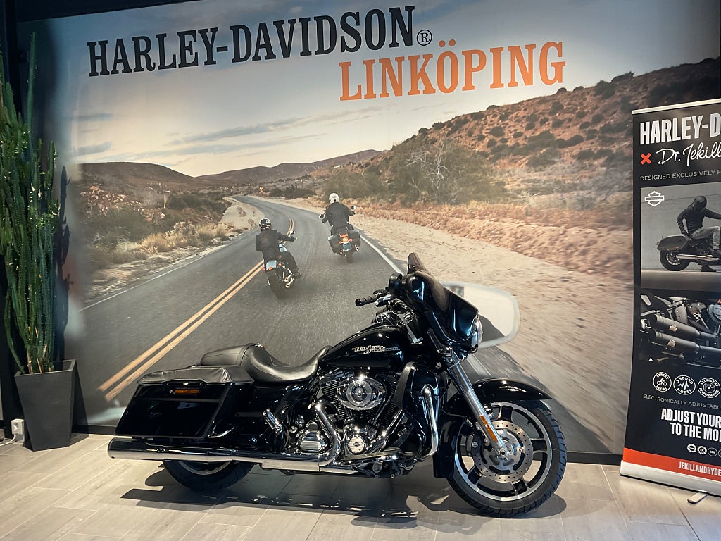 Harley-Davidson Street Glide 1.7 V-Twin