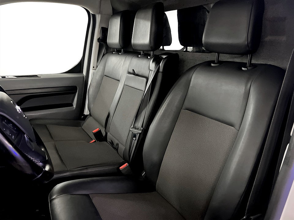 Bild på Opel Vivaro PRE L2 2.0 Diesel 177hk Aut - VECKANS KLIPP!
