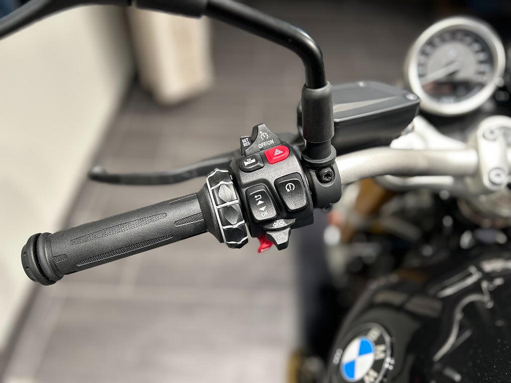 BMW R12 NineT/3,99%Ränta / Comfort paket / Connected Ride Control