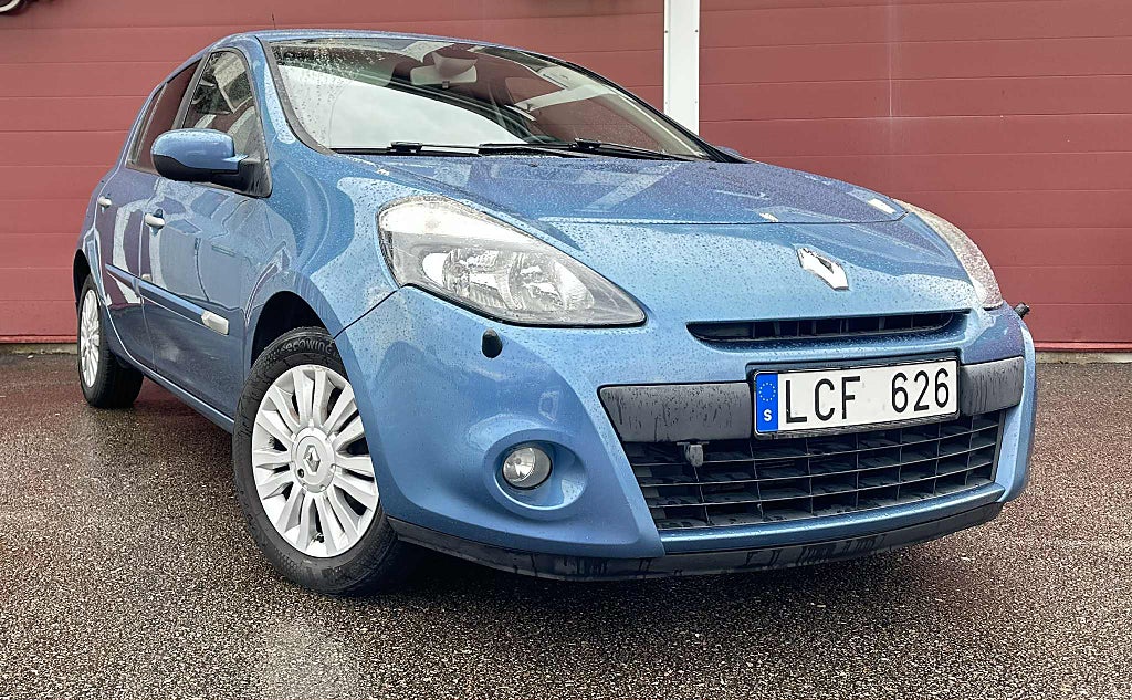 Renault Clio  | Nyservad |Fr. 390 kr/mån