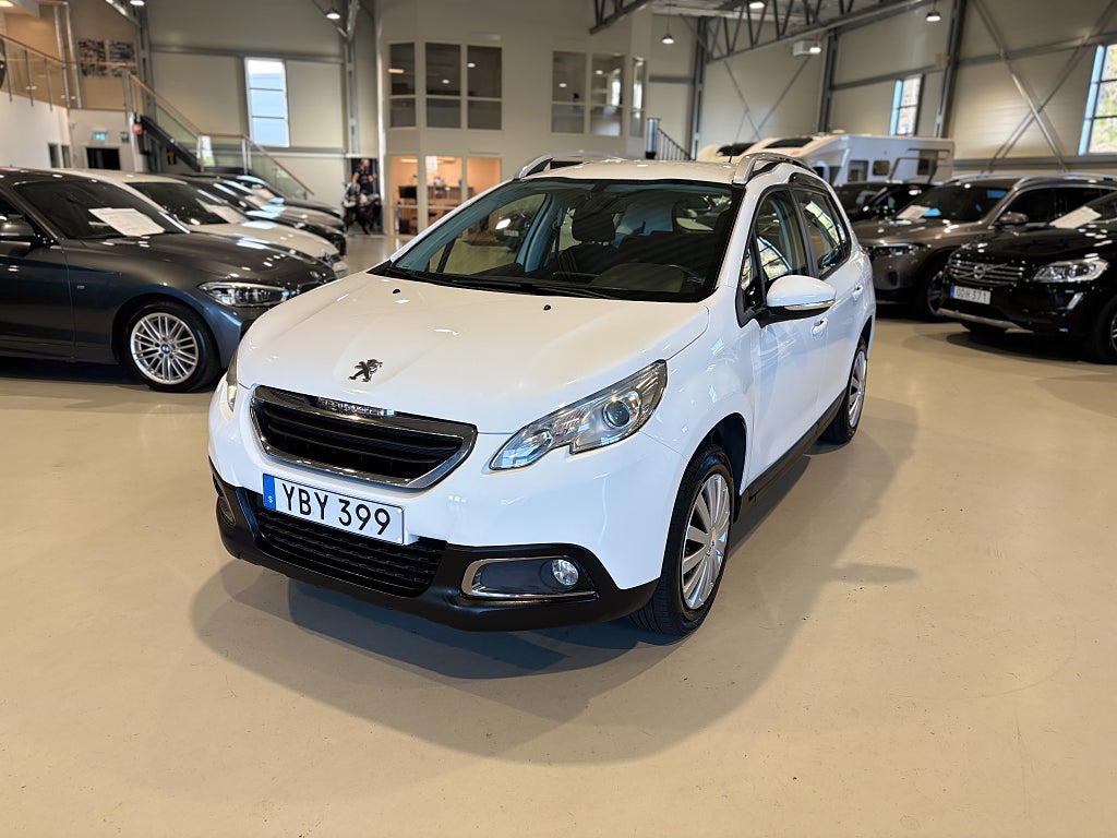 Peugeot 2008 1.2 VTi Euro 6, Drag, Motorvärmare,