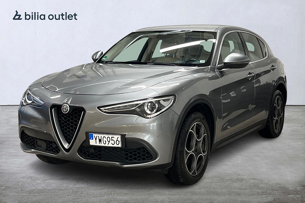 Alfa Romeo Stelvio 2.0 Turbo Q4 Super 280hk Navi Backkamera Carplay