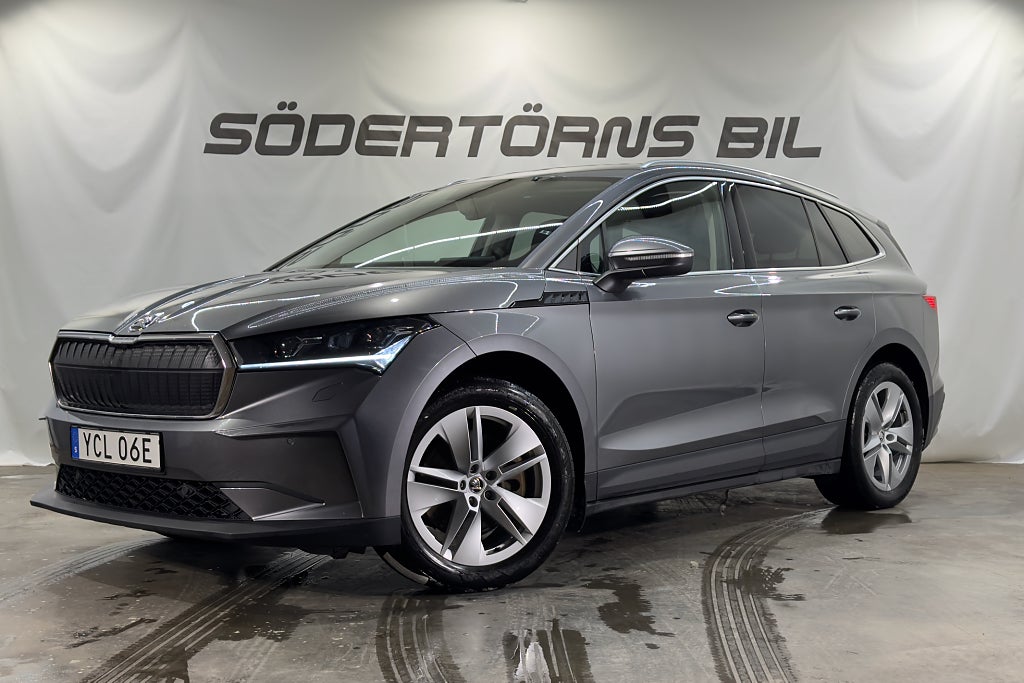 Skoda Enyaq 80x VÄRMARE DRAG KAMERA MOMSBIL