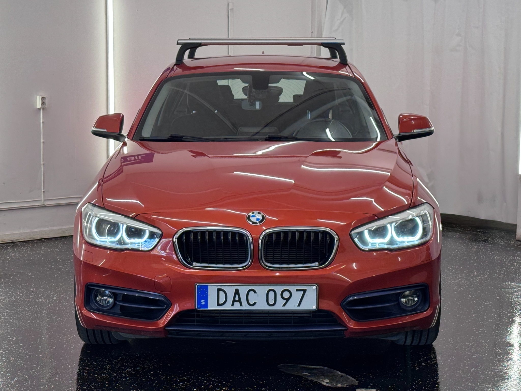 BMW 118 2017, bild 2/51