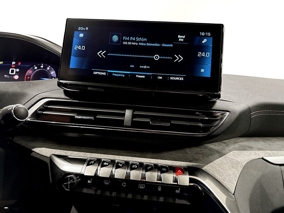 Bild på Peugeot 5008 GT Black Pack 1.2 PT 130hk Aut - 7-SITS,B-KAMERA