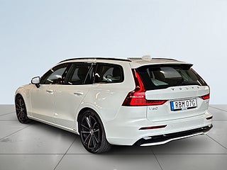 Volvo V60 T6 Plug-In Hybrid AWD PlusDark Edit S&V/Backkamera/MOMS