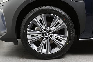 SUV Subaru Solterra 7 av 24