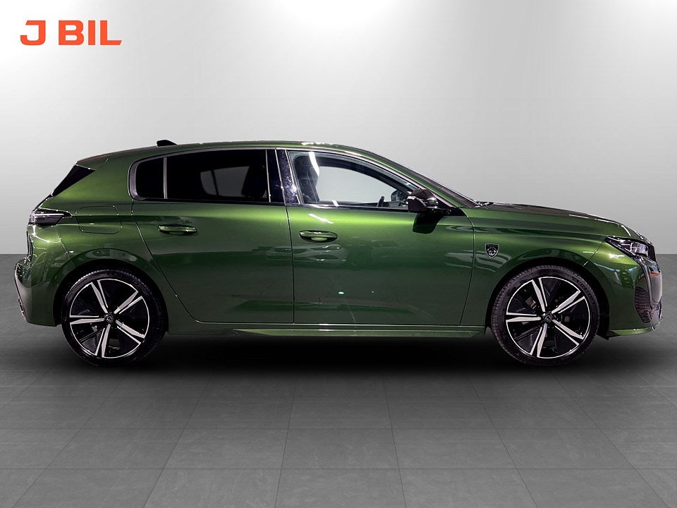 Bild på Peugeot 308 5D GT 1.2 PT 130hk Aut - B-KAMERA,NAV,CARPLAY