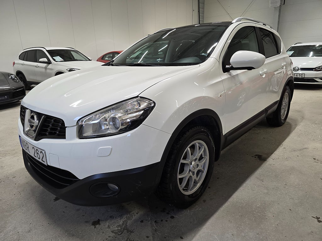 Nissan Qashqai 1.6 dCi *Dragkrok *Backkamera *Panoramaglastak