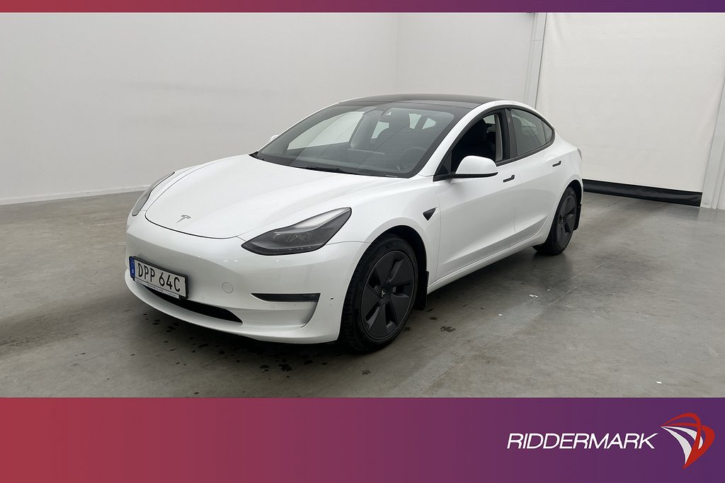 Tesla Model 3 Long Range AWD Svensksåld Autopilot Panorama