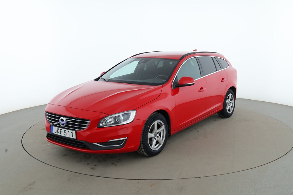 Volvo V60 D3 Momentum / VOC, Värmare, Dragkrok