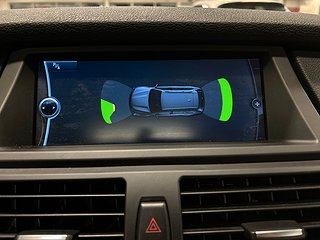 BMW X5 xDrive 40d Sport Värmare/Panorama/GPS/S&V-däck/Drag