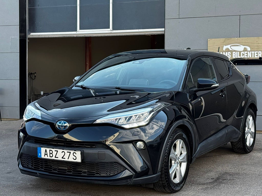 Toyota C-HR Hybrid CVT Active Euro 6 ny besiktigad