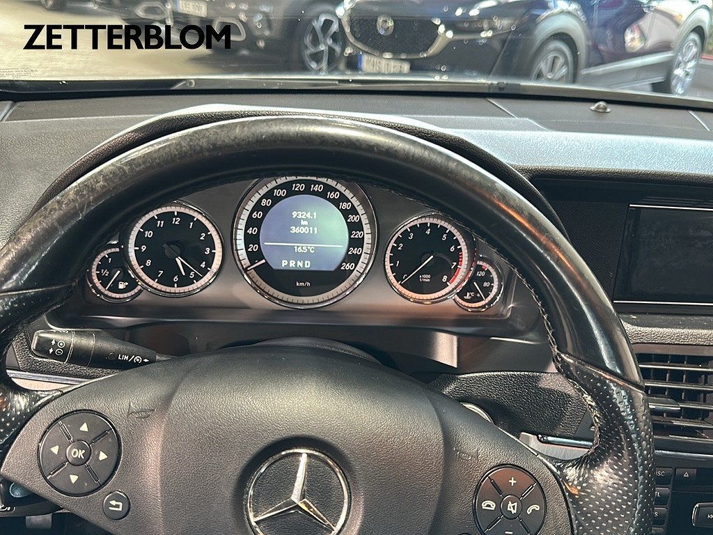 Sportkupé Mercedes-Benz E 11 av 17
