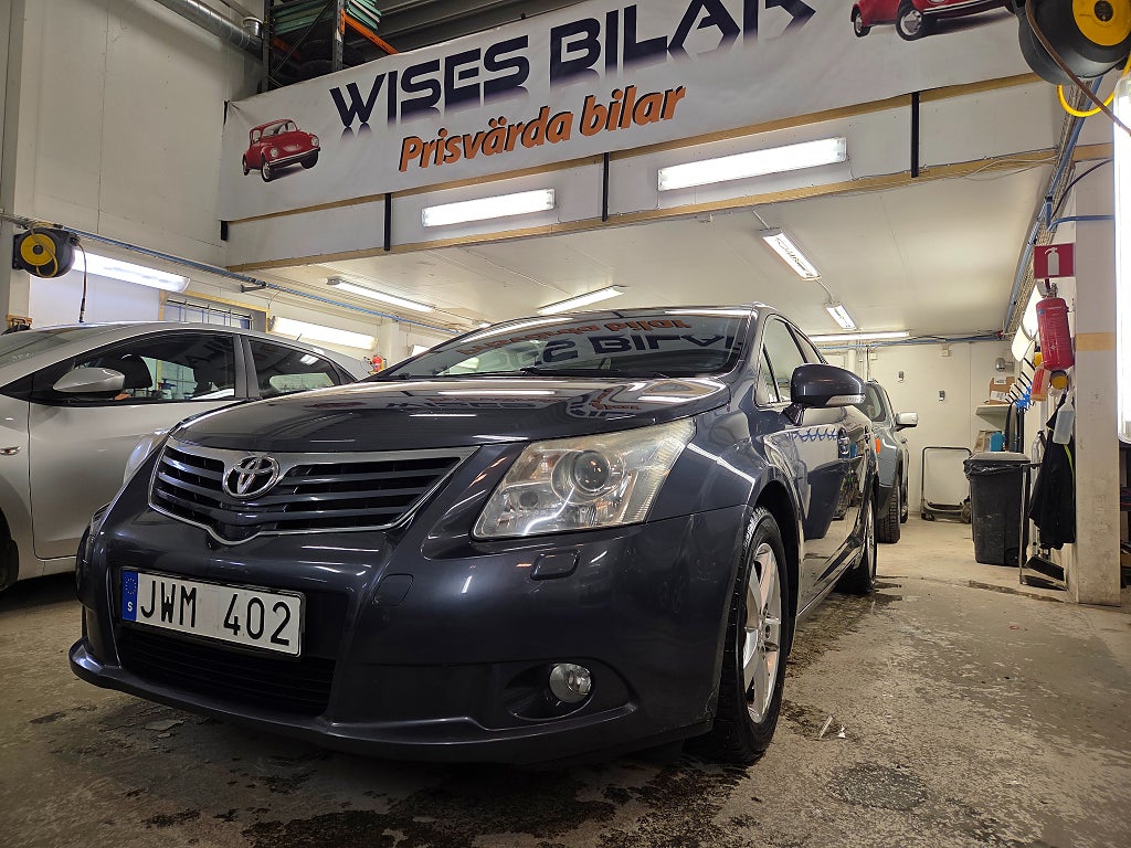 Toyota Avensis Kombi 2.0 Multidrive S Premium Euro 4