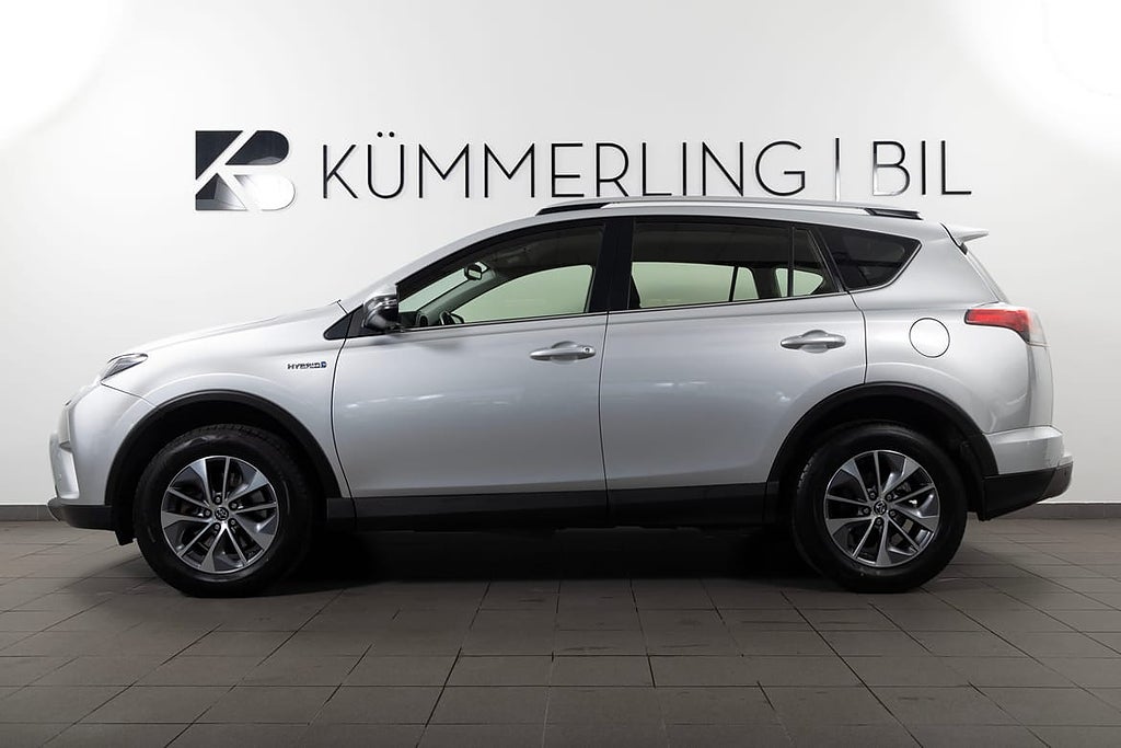 Toyota RAV4 Hybrid 2.5 AWD Kupévärmare Dragkrok B-kamera