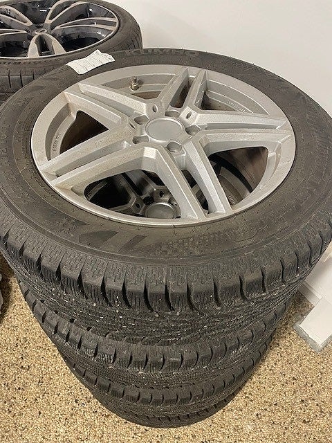 Mercedes-Benz EQA 250 190hk/Progressive Line/Dragkrok/S+V-Hjul