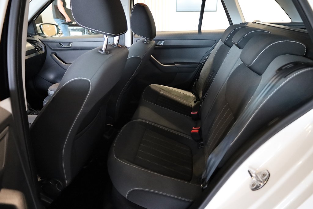 Skoda Fabia 1,0 TSI 95hk Style DSG Combi Drag Komfortpaket 2021
