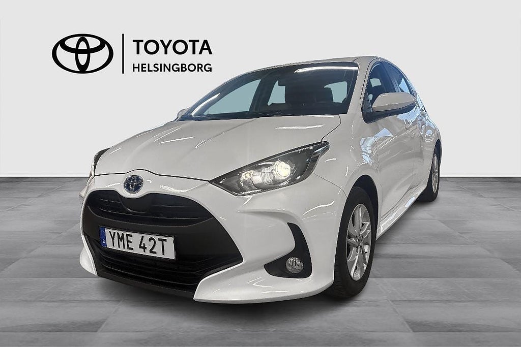 Toyota Yaris Hybrid 1,5 5d Active med komfortpaket