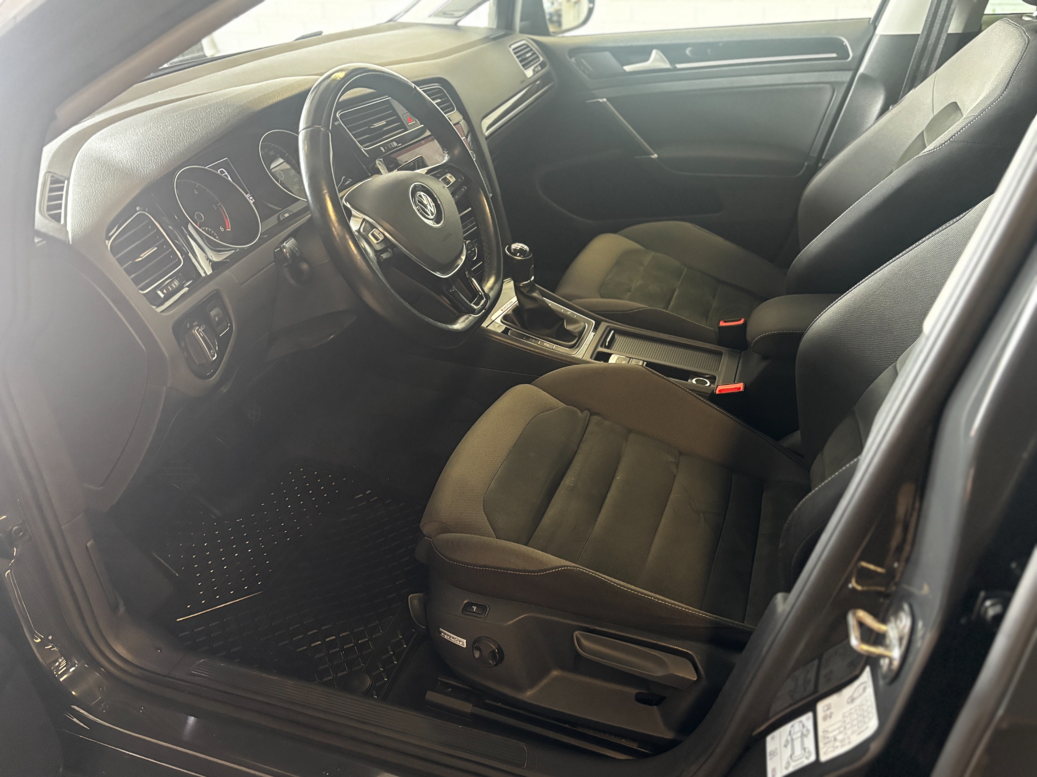 Volkswagen Golf 2017, bild 5/10