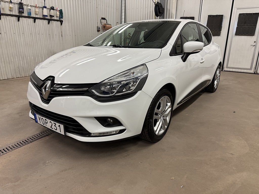 Renault Clio 1.2 Expression Euro 6 *2950mil*