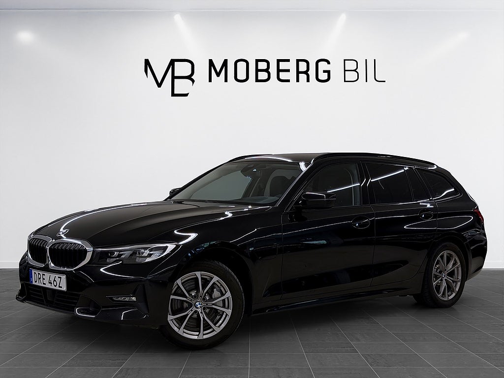 BMW 330e xDrive Touring 292hk Sportline Navi HUD 2 års garanti!