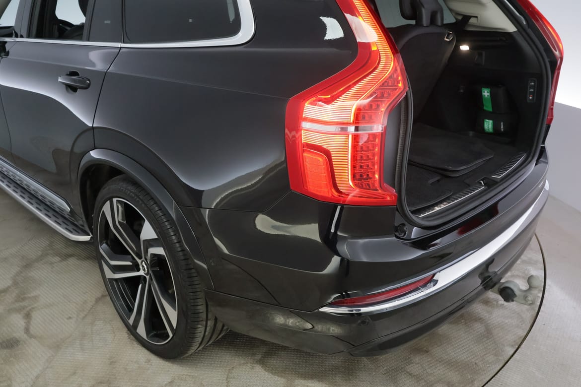 Volvo XC90 B5 AWD Ultimate B&W 360 2024, bild 7/65