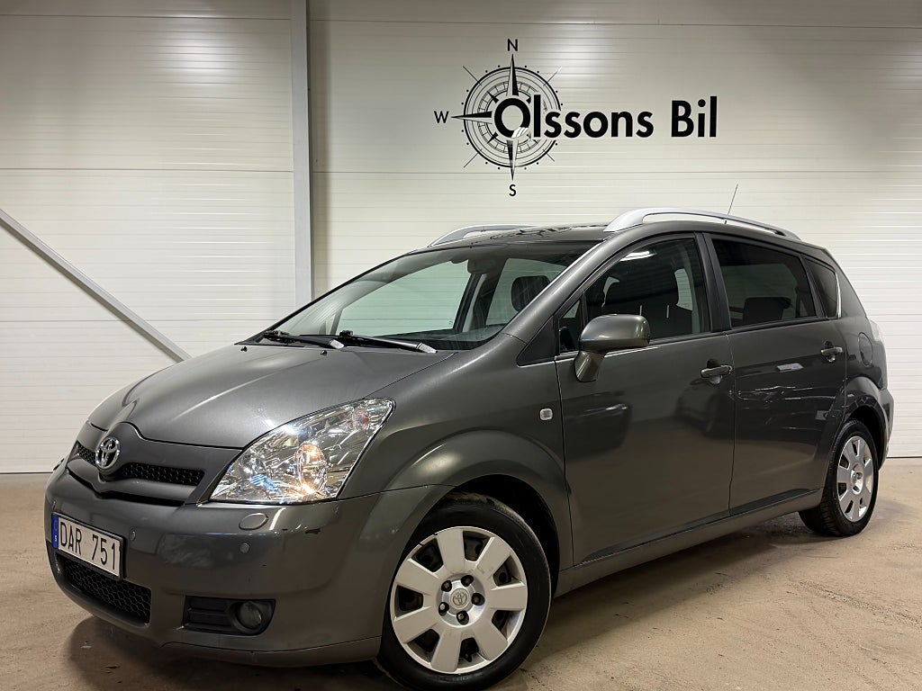 Toyota Corolla Verso 1.8 VVT-i  7-sits Automat Drag M&K Värmare 