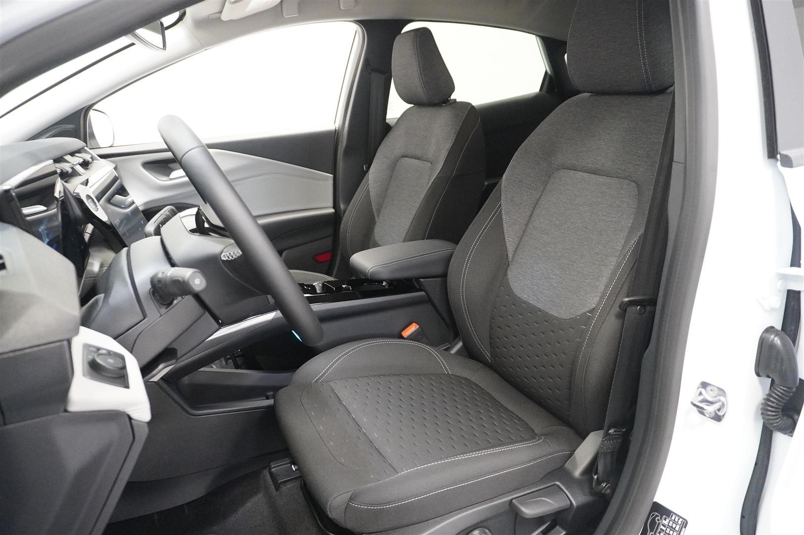 Ford Puma Gen-E 168hk 2025, photo 5/45