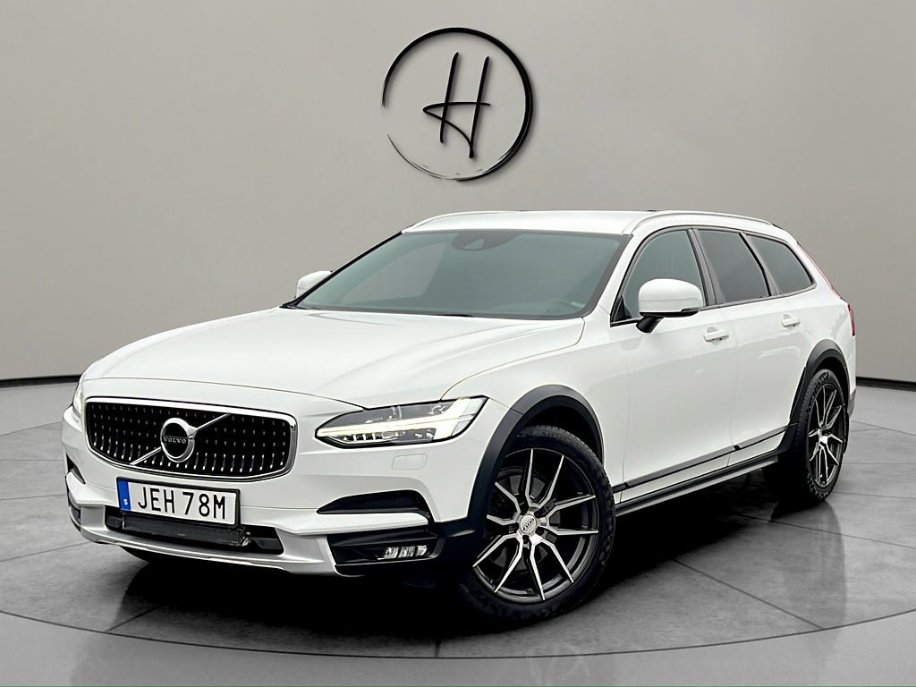 Volvo V90 Cross Country D4 190hk AWD Advanced Keyless Drag 