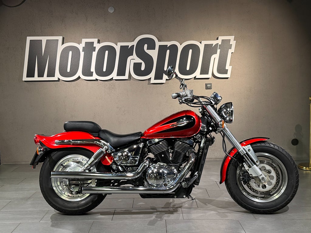 Suzuki VZ800 MARAUDER