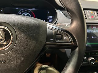 Skoda Octavia Scout 4x4 Premium Drag Canton Dvärm GPS SoV