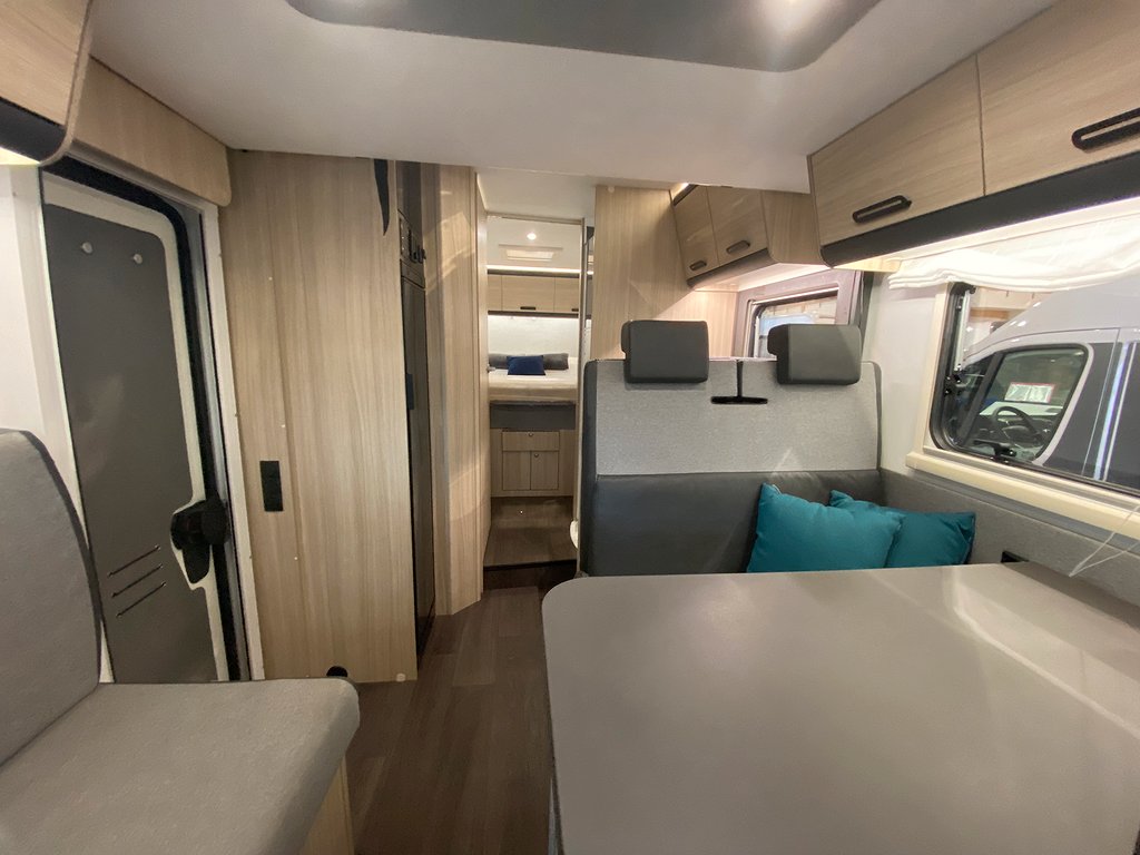 Sun Living S 75 SC / B-körkort / Auto 9-vxl / Solcell / Taksäng - Sun Living