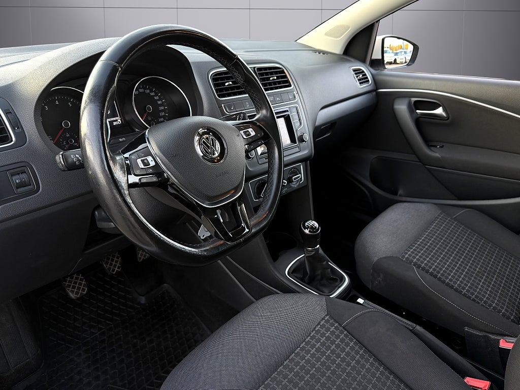 Volkswagen Polo 5-dörrar 1.2 TSI BMT Base 1 Ägare - miniatyr 10