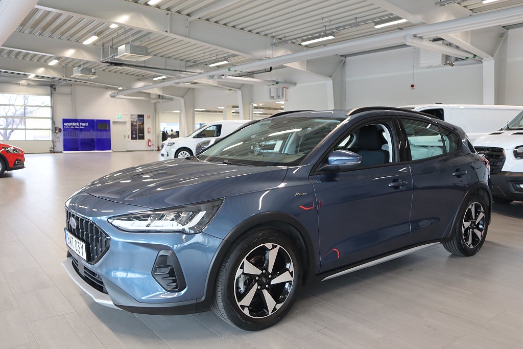 Ford Focus Active 1.0 EcoBoost Hybrid E85 Active *V-hjul*