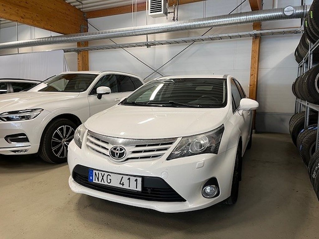 Toyota Avensis Kombi AVENSIS, Dragkrok, V-hjul, Motorvärmare