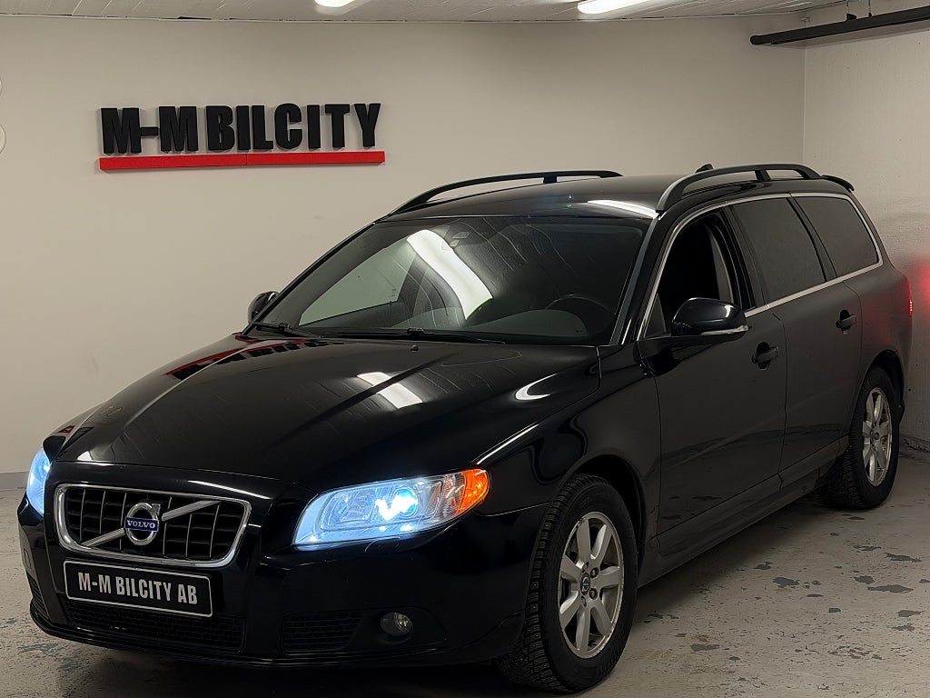 Volvo V70 D5|Geartronic|Momentum|Keyless|Drag|Skärm