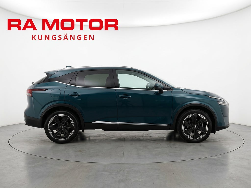 Nissan Qashqai 1.3  4WD TEKNA+ | Vinterhjul och service ingår!