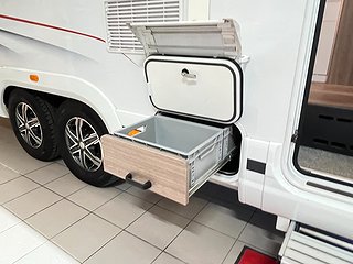 Husbil-integrerad Kabe TM IMPERIAL 860 LGB 11 av 34