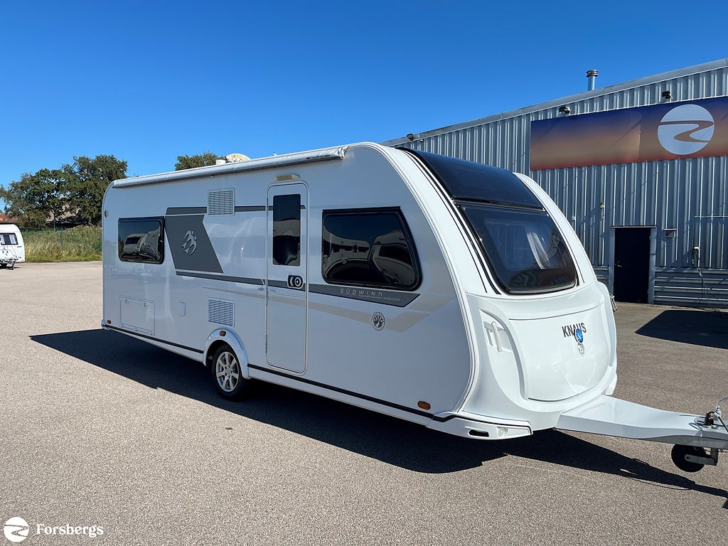 Knaus 590 UE - Alde / Förtält / Markis