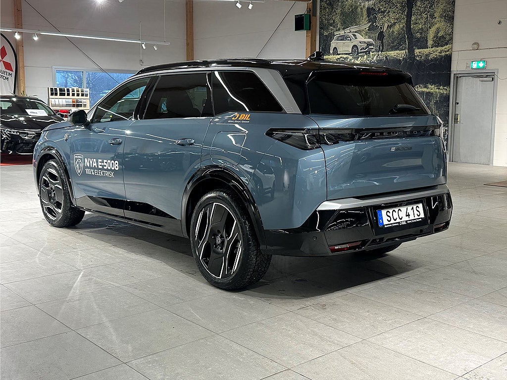 Bild på Peugeot E-5008 GT - DEMO