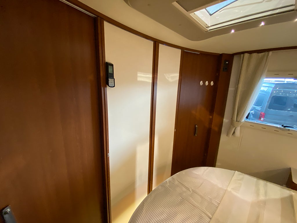 Rapido 7096 F /ALDE/AC bodel/Solcell/Automat 150hk/F2F - Rapido