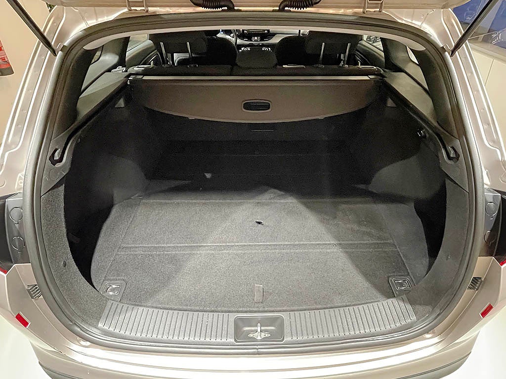 Hyundai i30 Kombi 1,4T-GDi Automat 140Hk