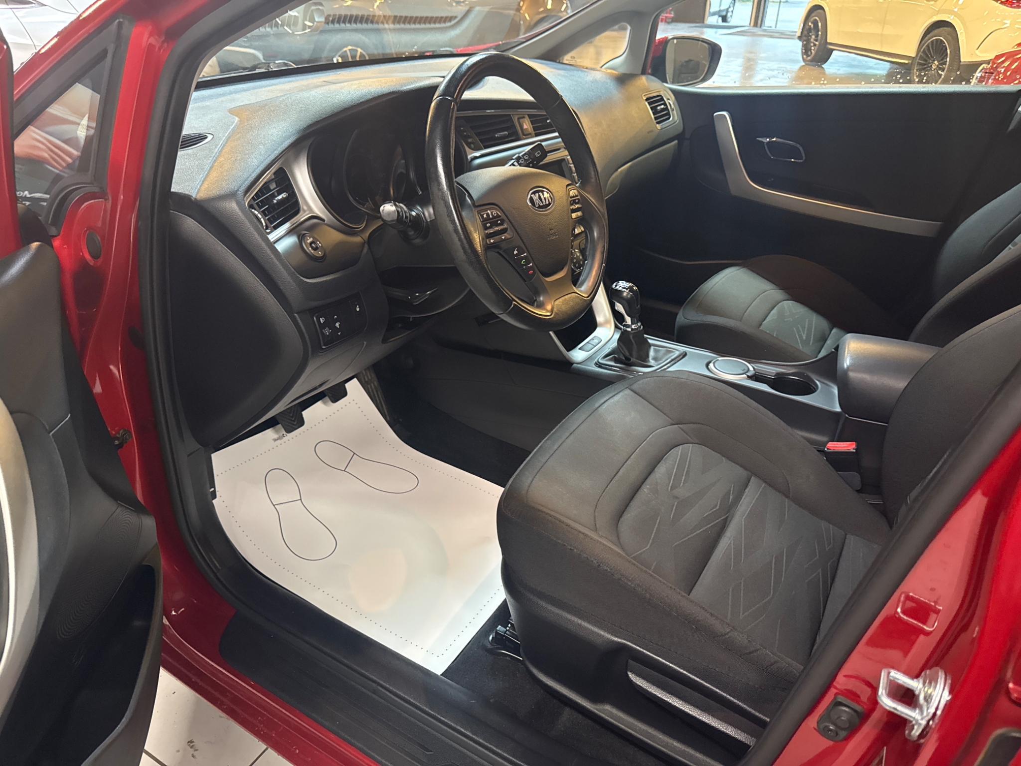 Kia Ceed 2017, bild 7/10