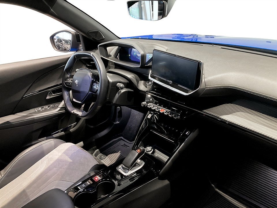 Bild på Peugeot E-2008 GT 50kWh 136hk Aut - B-KAMERA, CARPLAY