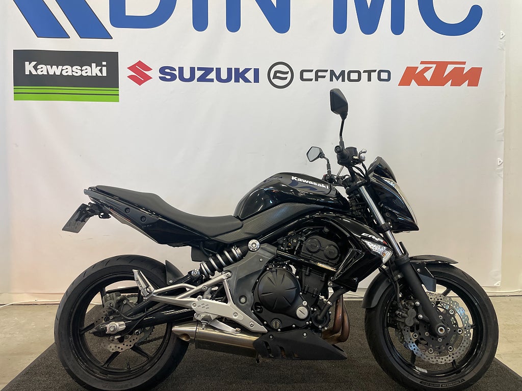 Kawasaki ER-6N ABS "Perfekt för övningskörning eller pendling"