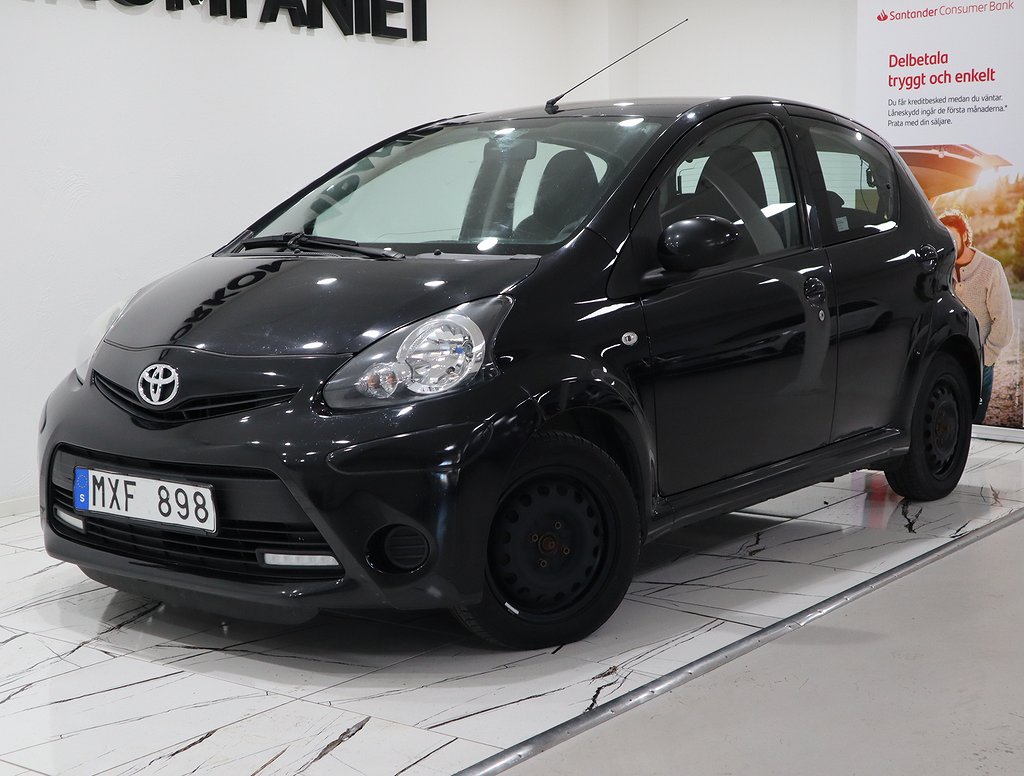 Toyota Aygo 5-dörrar 1.0 VVT-i Vinterdäck 684KR/MÅNADEN