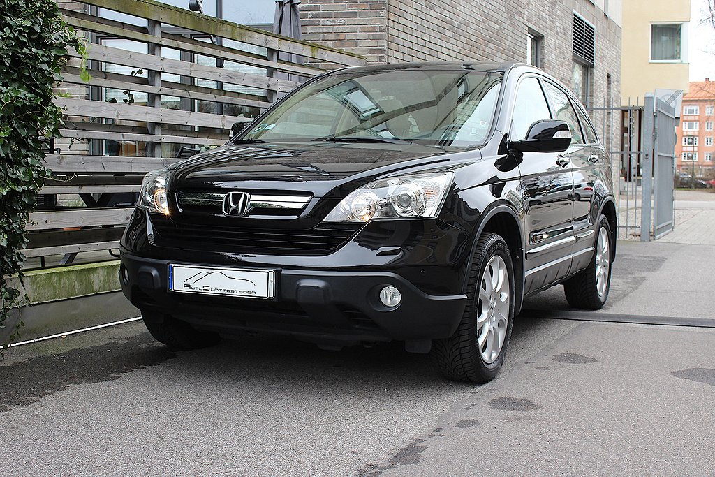 Honda CR-V 2.0 i-VTEC 4WD Executive / 8944mil & 1 ägare