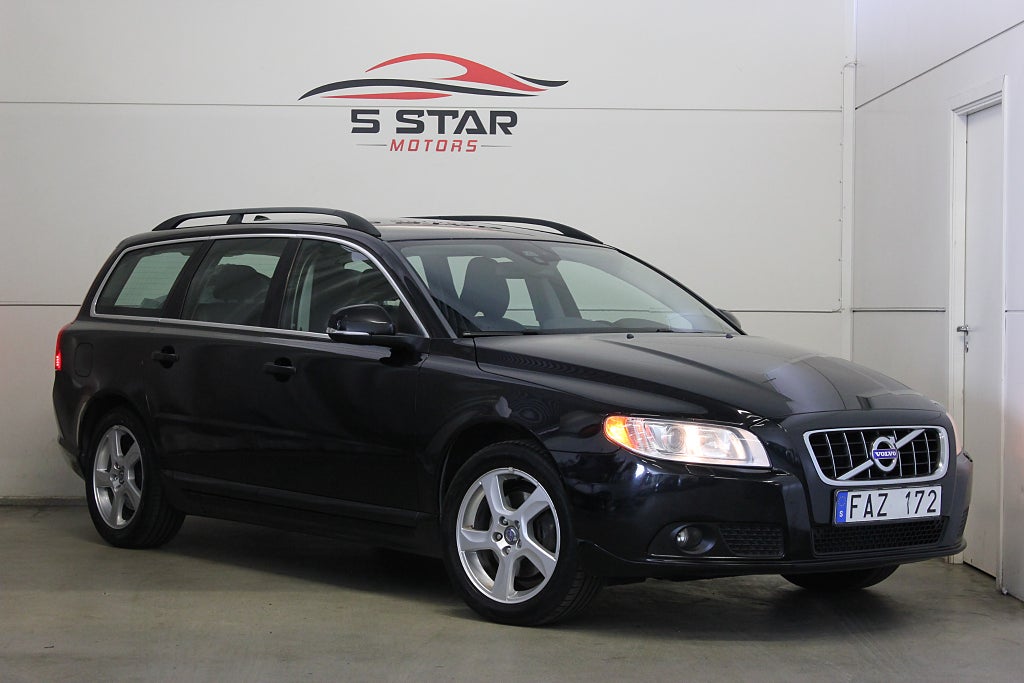 Volvo V70 D3 Momentum Euro 5 | Drag | P-sensor | Bluetooth